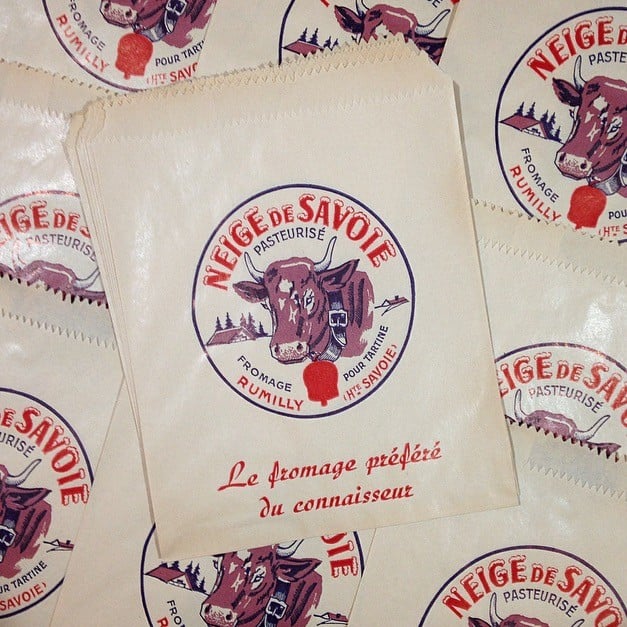 sachet neige savoie fromagerie haute-savoie rumilly vache fromage ancien vintage 1950