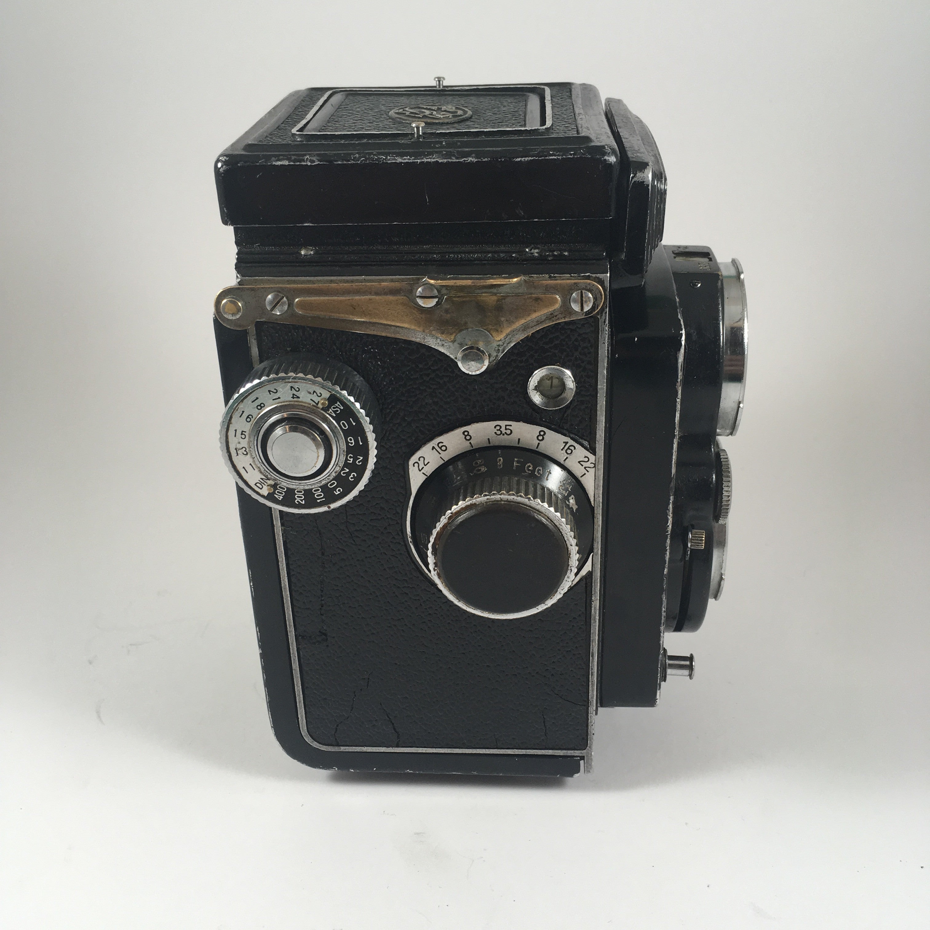 Yashica 635 & Yashikor 80mm 3.5