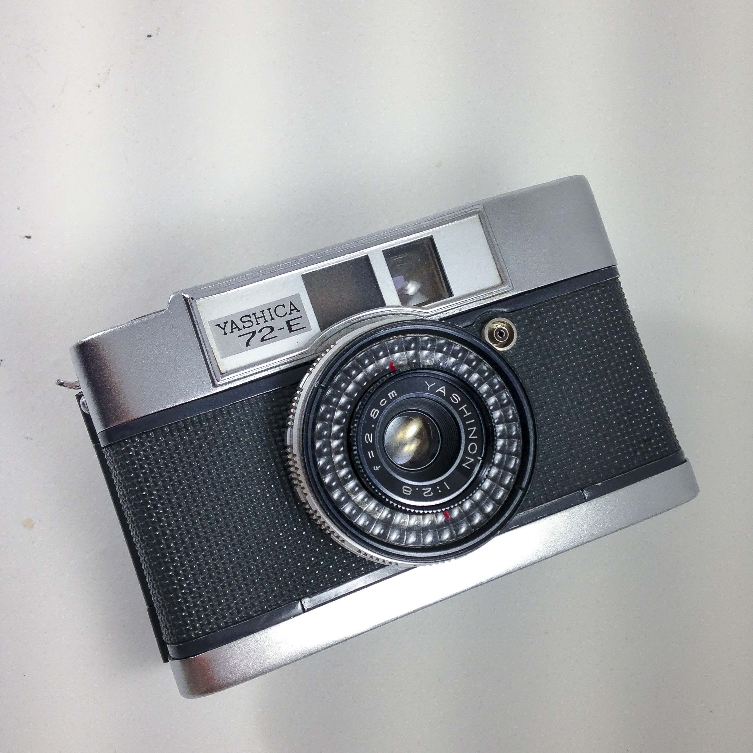 Yashica 72-E & Yashinon 28mm 1:2.8