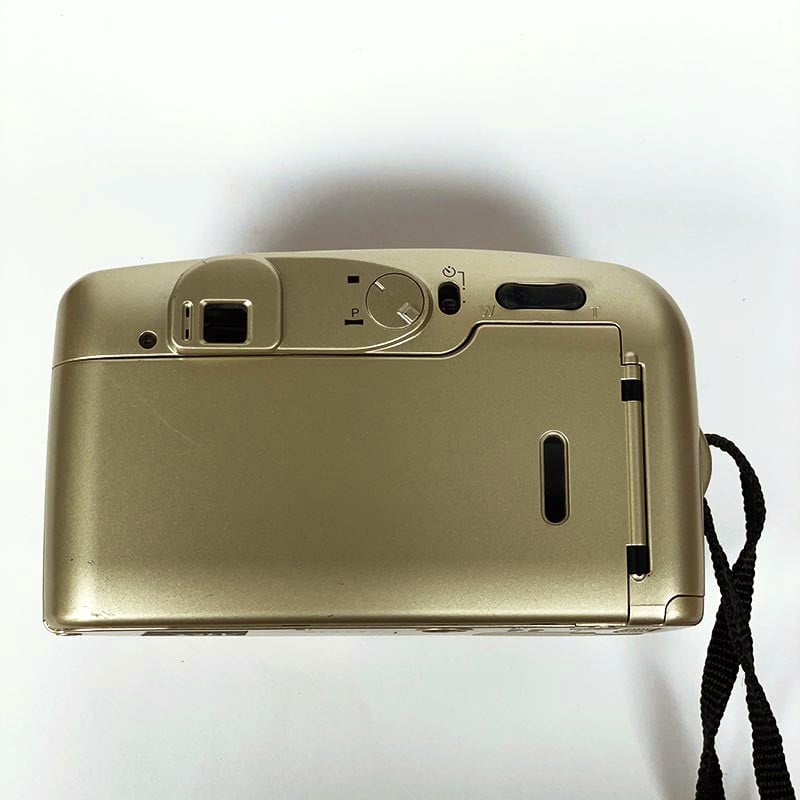 Yashica Kyocera EZS Zoom 105 & 38mm-105mm
