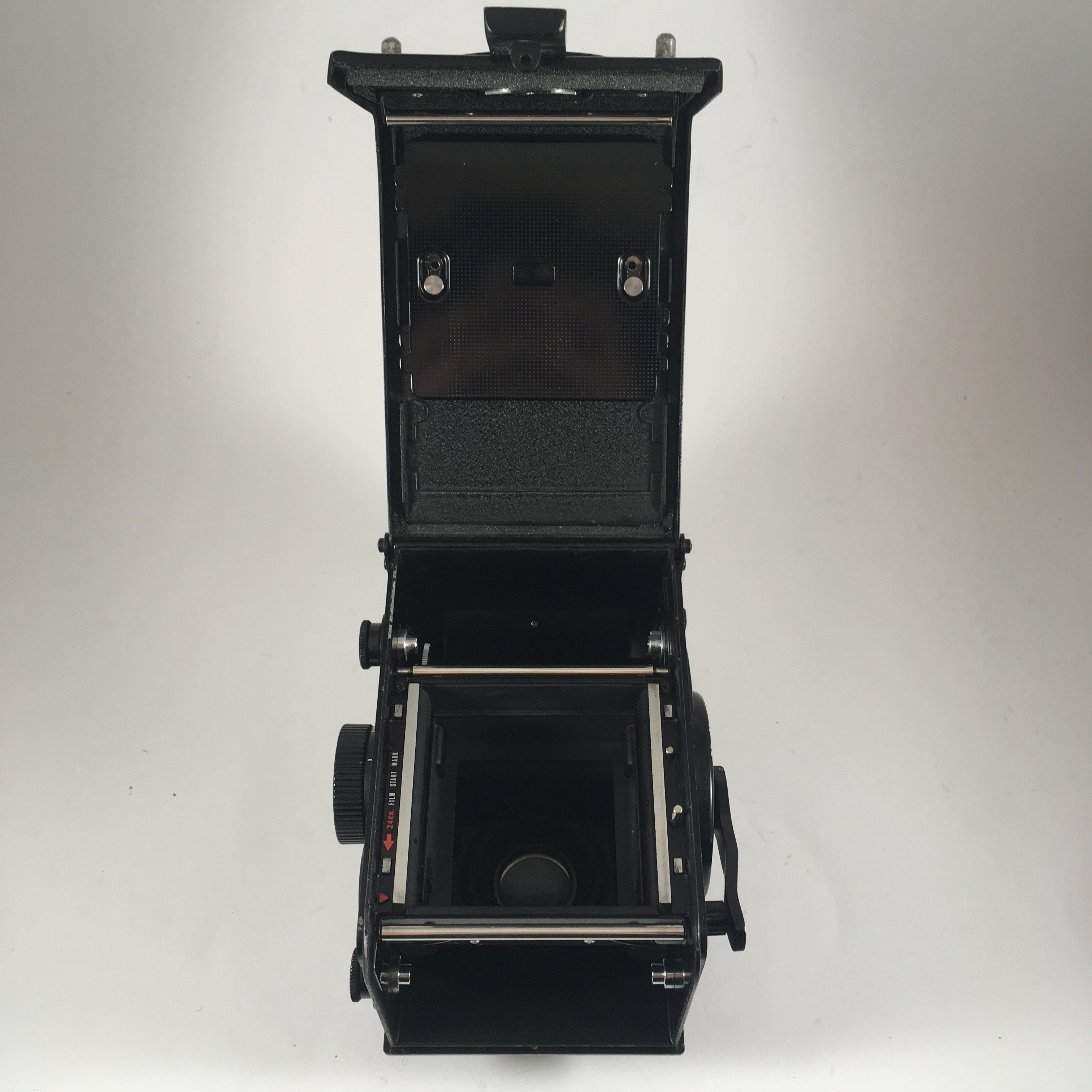 Yashica Mat 124G & Yashinon 80mm 3.5