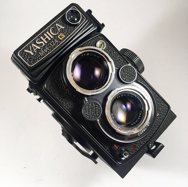 Yashica Mat 124G & Yashinon 80mm 3.5 B