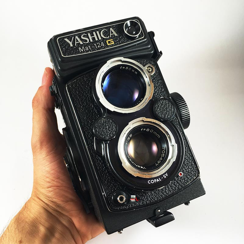 Yashica Mat 124G & Yashinon 80mm 3.5