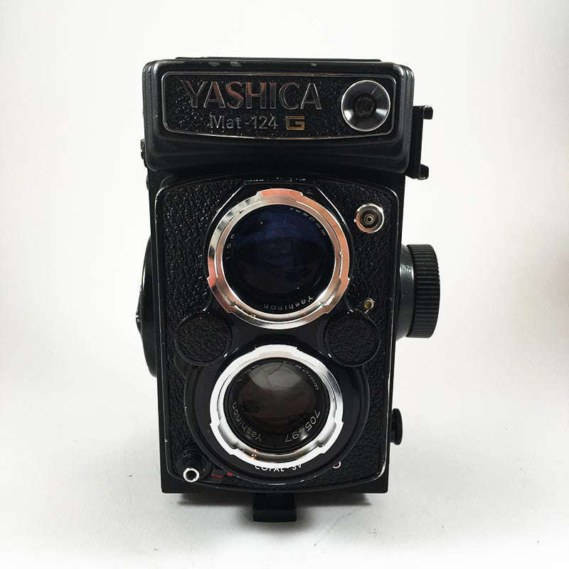 Yashica Mat 124G & Yashinon 80mm 3.5