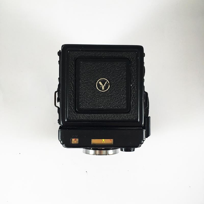 Yashica Mat 124G & Yashinon 80mm 3.5