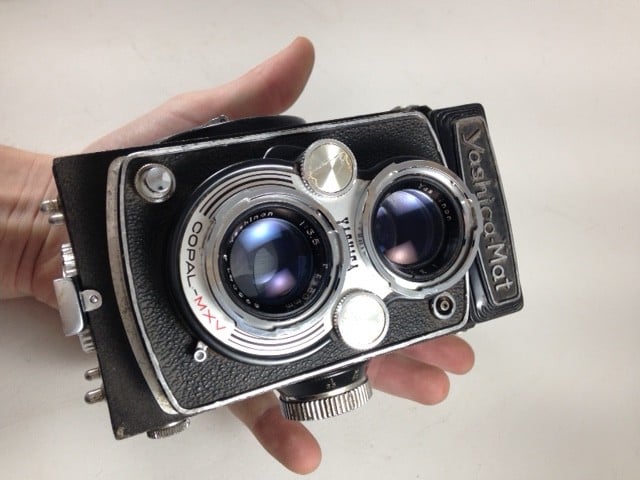 Yashica-Mat TLR & Yashinon 80mm 1:3.5