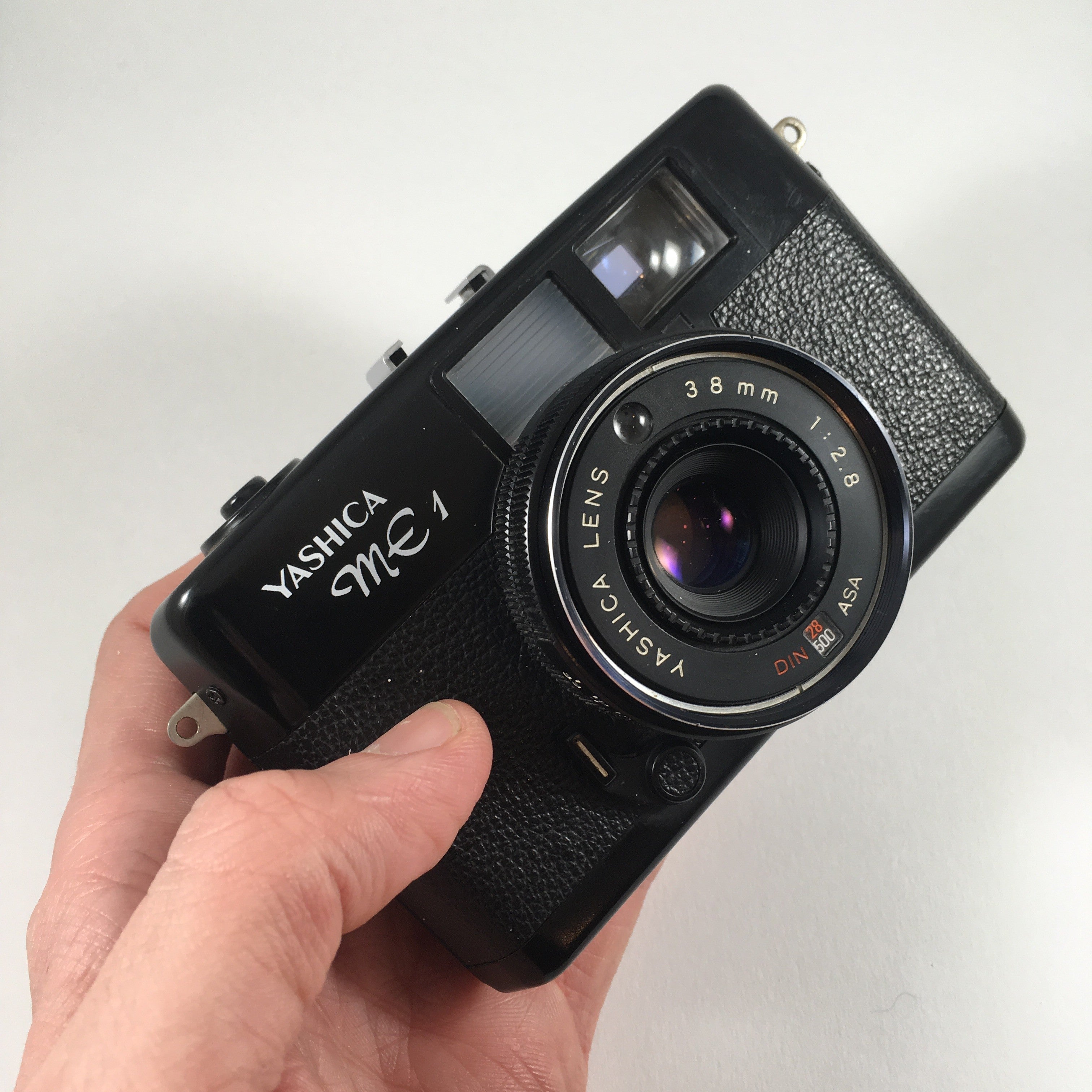 Yashica ME1 38mm 2.8