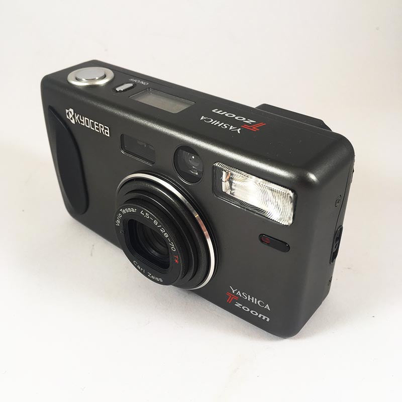 Yashica T Zoom Zeiss Vario Tessar 28-70 Box