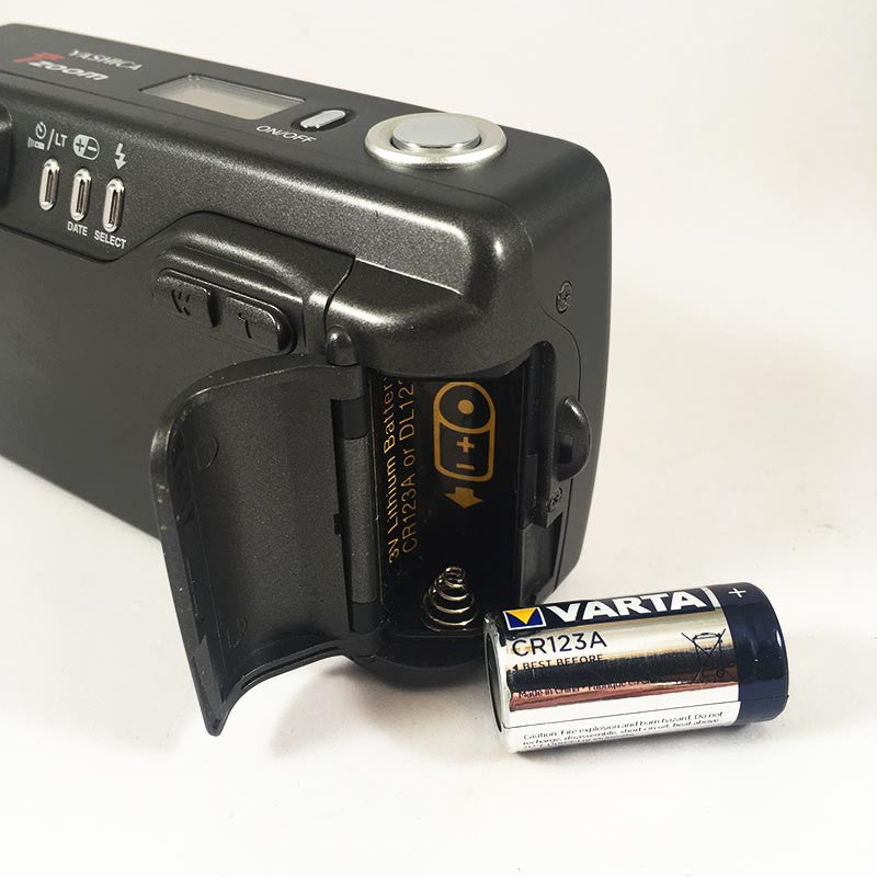 Yashica T Zoom Zeiss Vario Tessar 28-70 Box