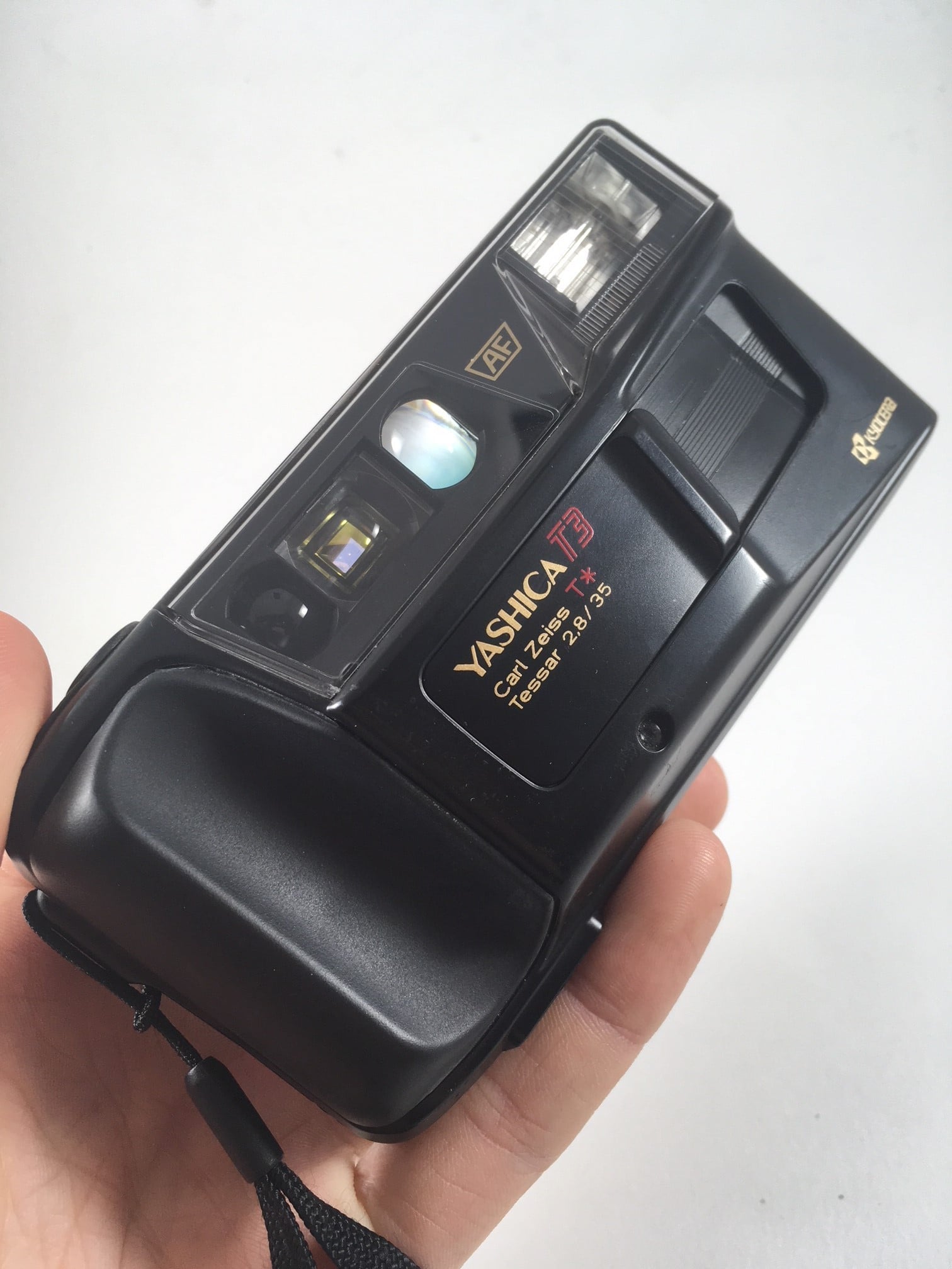 Yashica T3 Carl Zeiss 35mm 2.8