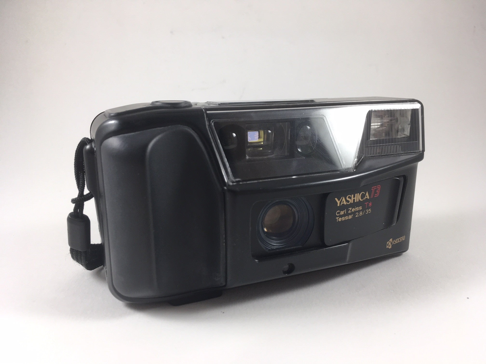 Yashica T3 Carl Zeiss 35mm 2.8