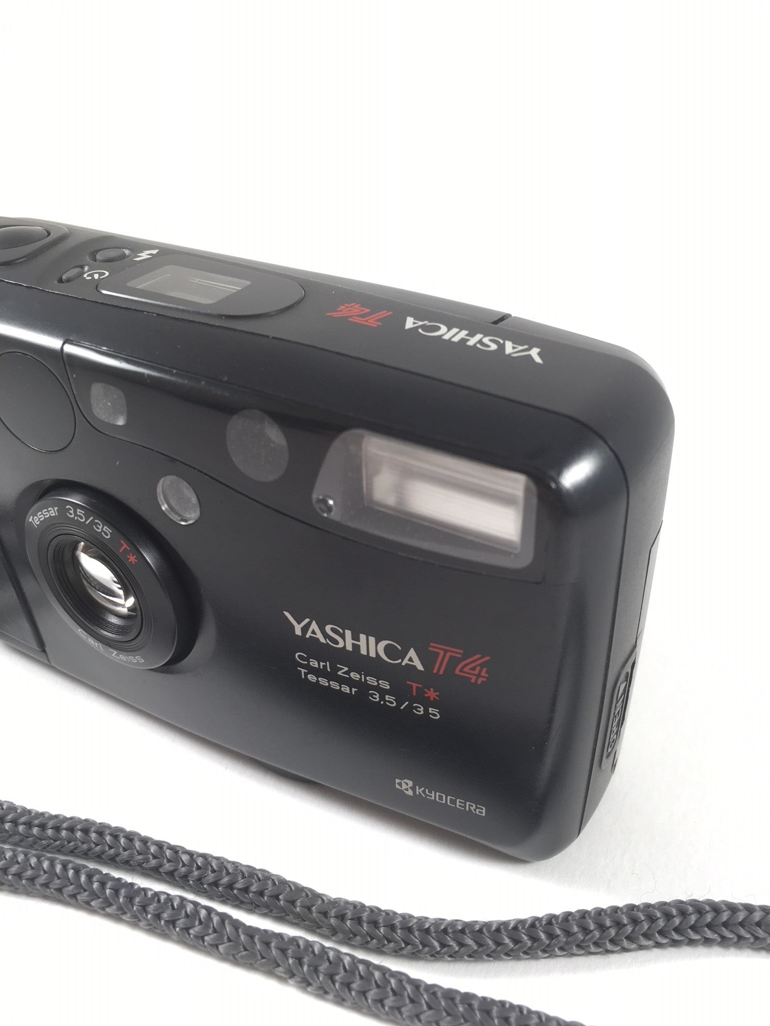 Yashica T4 Carl Zeiss 35mm 3.5