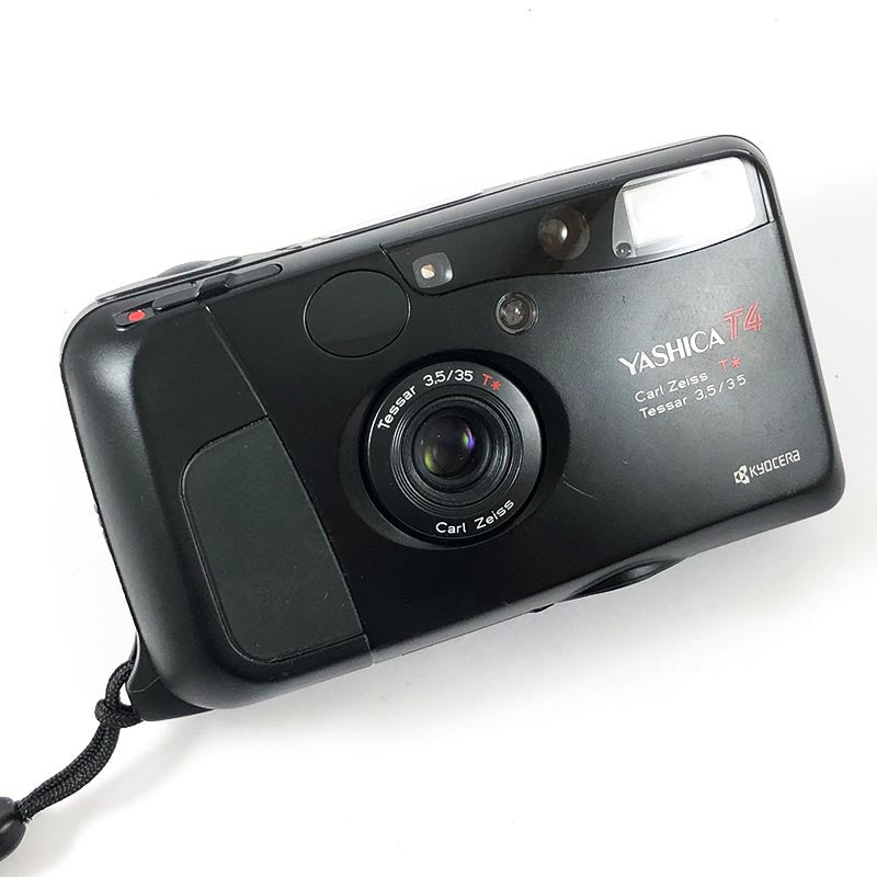 Yashica T4 Carl Zeiss 35mm 3.5